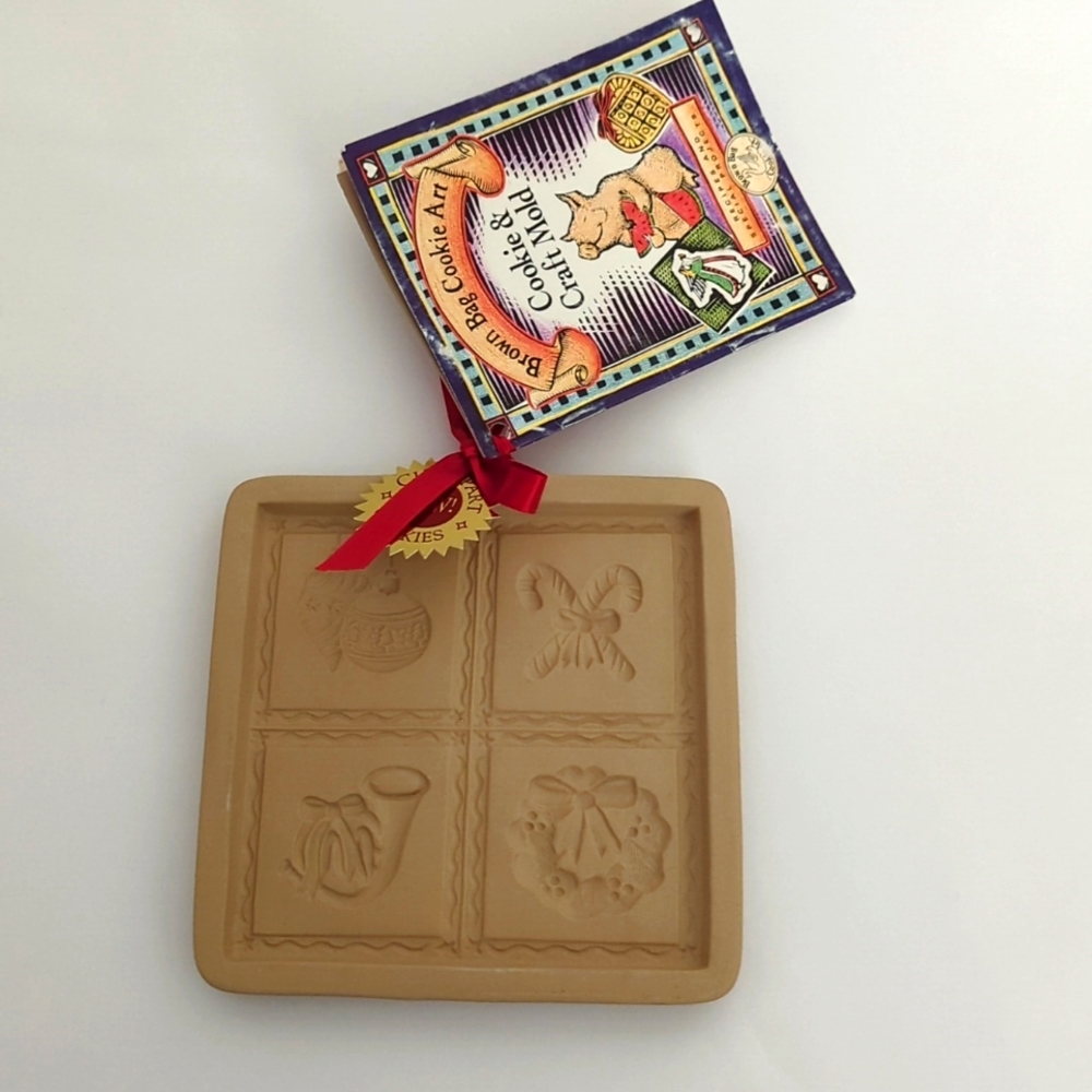 Brown Bag Cookie Mold and Book 1997 Christmas Cut-Apart NEW
